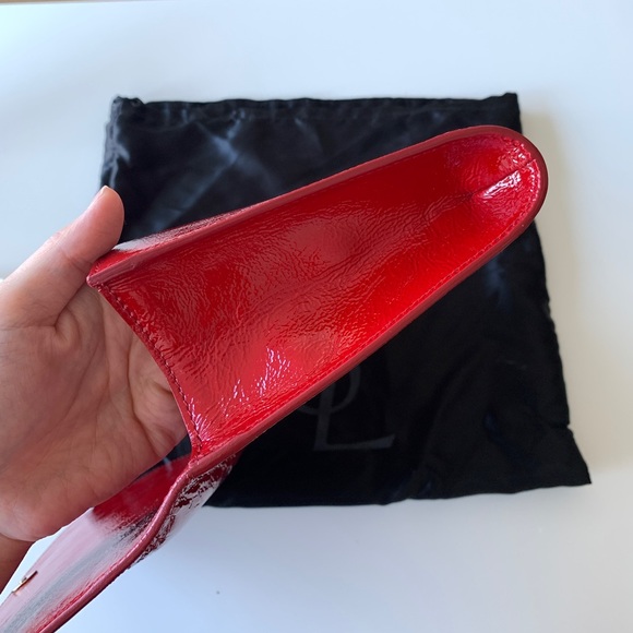 Yves Saint Laurent Belle De Jour Red Patent Calfskin Clutch - Picture 6 of 10